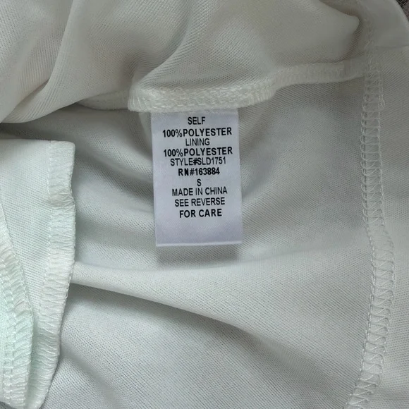 Juliana’s PEACH AND MINT FLOWER EMBELLISHED BABYDOLL DRESS WITH POCKETS. Small - Picture 9 of 9